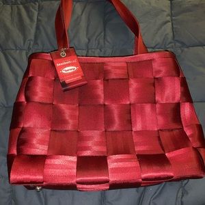 Harvey’s Seatbelt Bag Large Red Tote